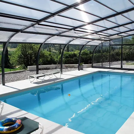 Апартаменты Landgut Mit Pool *